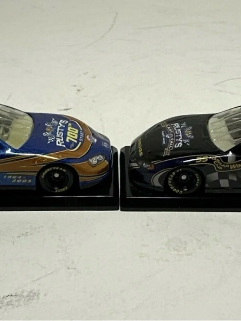 Two Rusty Wallace #2 1/64 diecast 1 blue rusty 700th Start And 1 Last Call